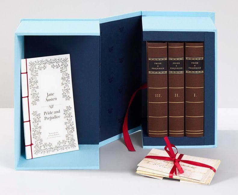 Pride and Prejudice (British Library Deluxe Facsimile Edition)