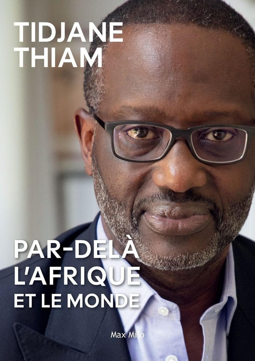 Par-delà l'Afrique et le monde