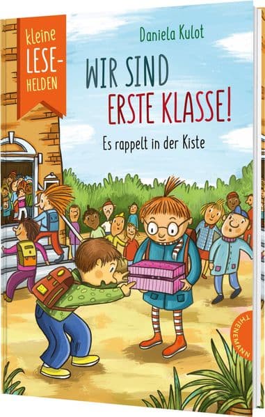 Kleine Lesehelden: Wir sind erste Klasse!: Es rappelt in der Kiste | Erstlesebuch für die 1. Klasse