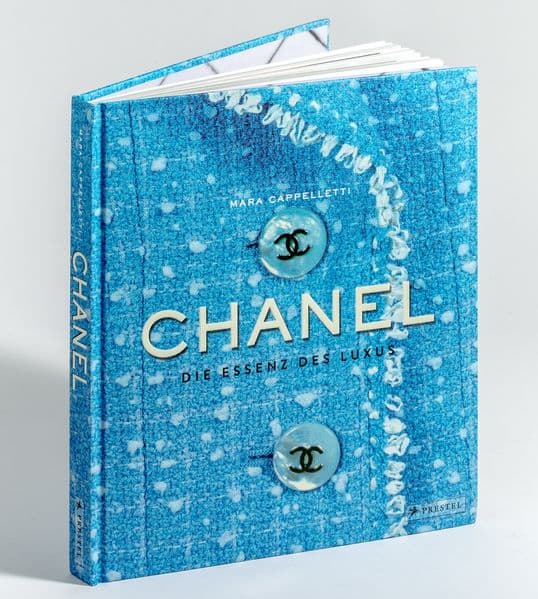 Chanel - Die Essenz des Luxus: Von Accessoires bis Haute Couture - Elegante Luxusausgabe mit exklusiven Dokumenten, Fotografien und Interviews